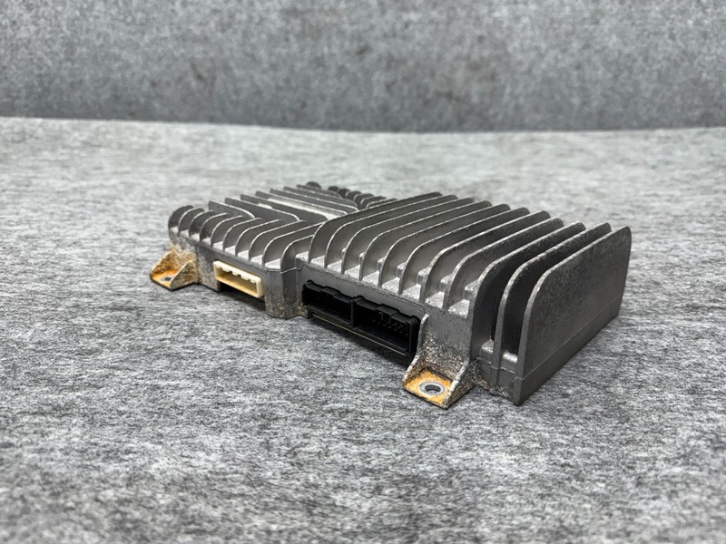INFINITI QX30 2017-2019 OEM BOSE RADIO AUDIO AMP AMPLIFIER SOUND SYSTEM MODULE