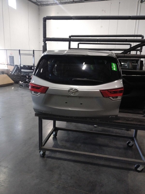 Toyota Highlander 2018 Trunk Lid Silver 731266 0219