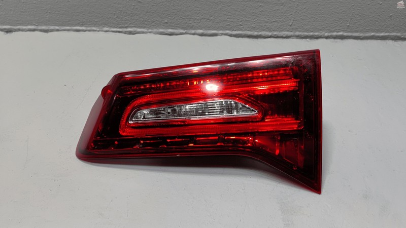 2014-2020 Acura MDX Rear Right Passenger Side Inner Taillight Light Lamp OEM