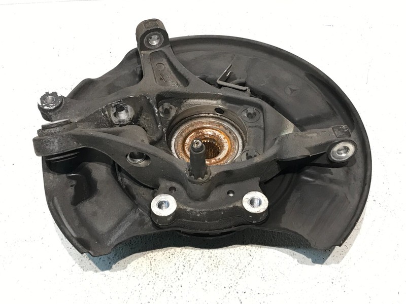 03-11 Mercedes CLS550 Rear Left LH Driver Spindle Knuckle Hub Bearing OEM