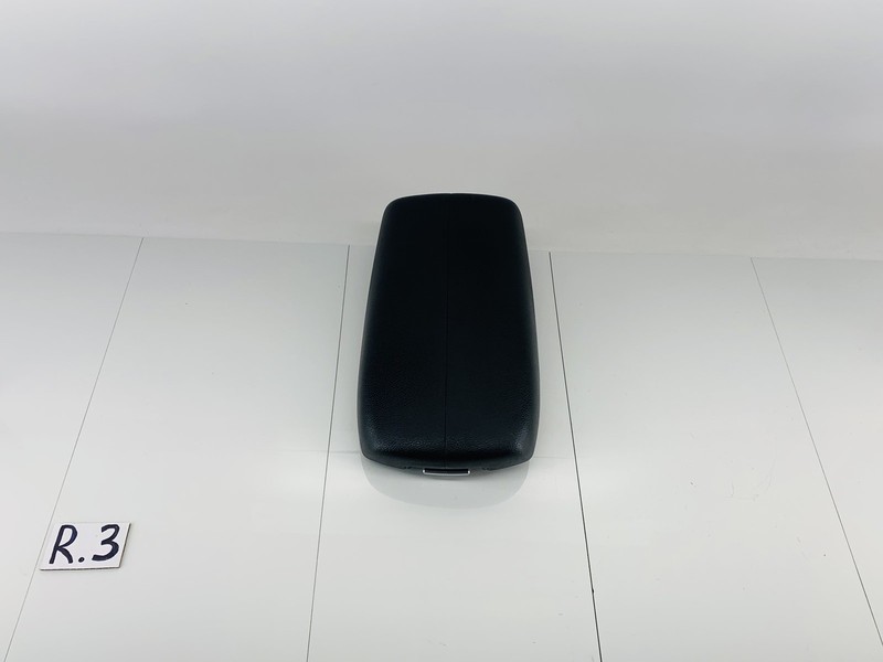 12-13 KIA SORENTO FRONT CENTER CONSOLE STORAGE TRAY COVER ARMREST OEM