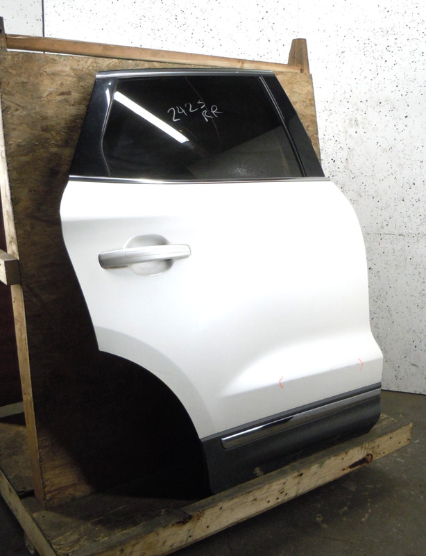 2015-2019 Lincoln MKC Rear Door Assembly Passenger Right OEM UG