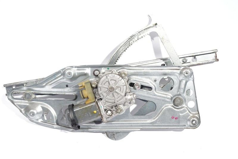94-99 MERCEDES S350D S500 W140 FRONT RIGHT PASS WINDOW REGULATOR W/ MOTOR OEM