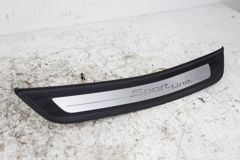2017-2020 BMW G30 530 540 REAR RIGHT DOOR SILL SCUFF PLATE TRIM COVER OEM