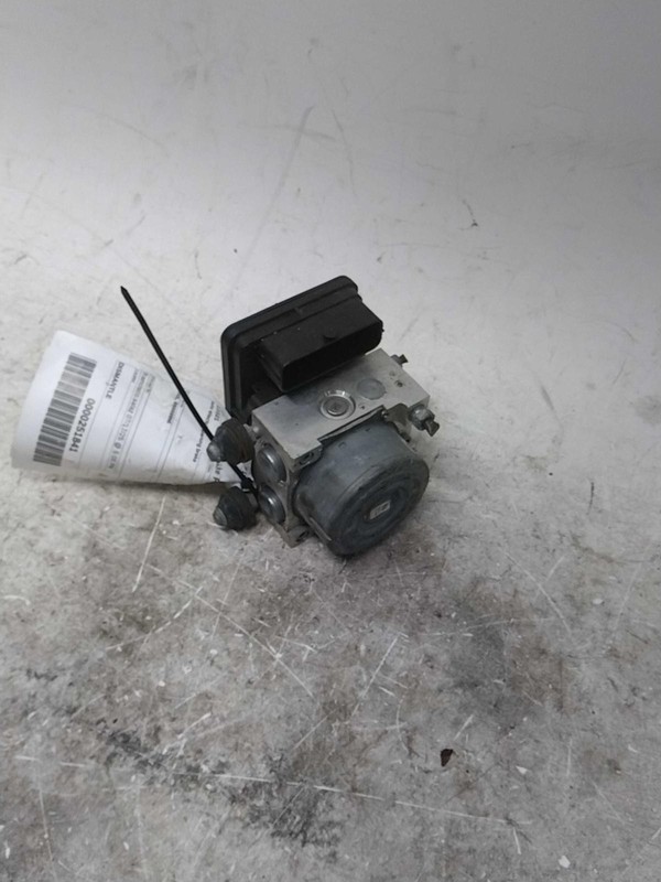 2020 Subaru WRX ABS Hydraulic Assembly OEM 27596VA150 76K Miles Grey
