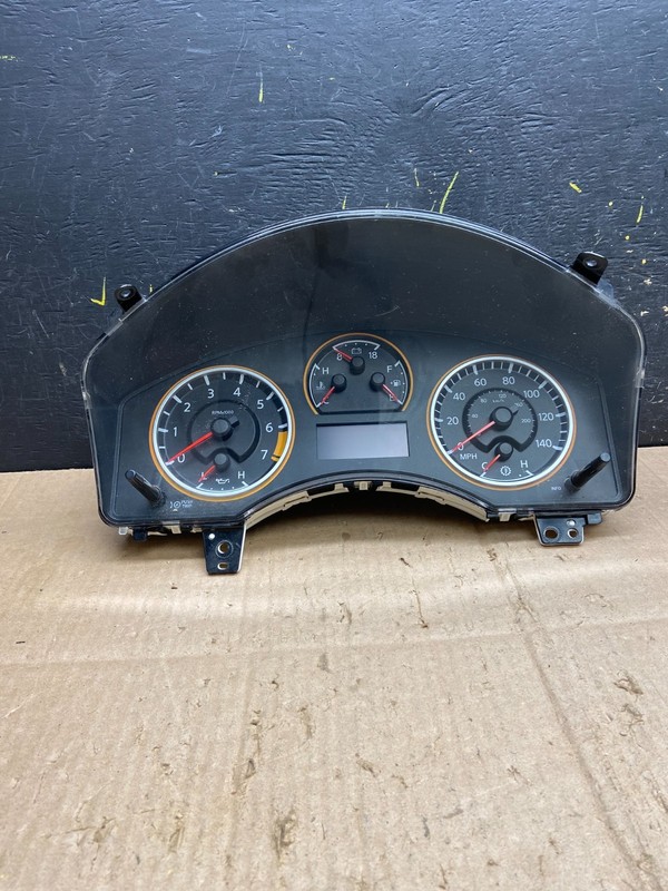 2012 Nissan Armada Speedometer Cluster Gauge Oem AB1772DG