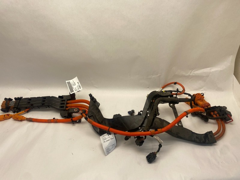 2018-2019 VOLVO XC60 HYBRID 2.0L HYBRID ENGINE VOLTAGE CABLE WIRE HARNESS OEM