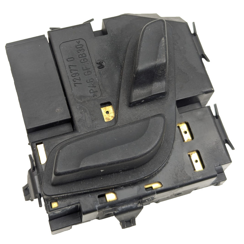 08-15 Mercedes W204 C300 C250 GLK350 Front Left Side Seat Control Switch OEM