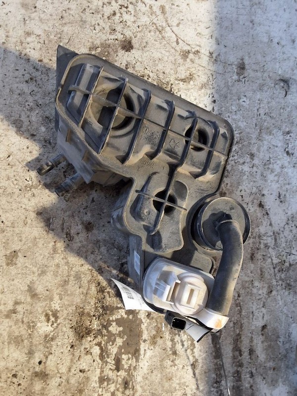 2015-2016-2017 Chrysler 200 15-16-17 fuel vapor evap canister OEM 68080835AD