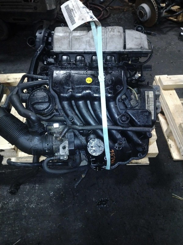 2003 Volkswagen Beetle 2.0L Engine Complete Assembly FWD 125K Miles OEM