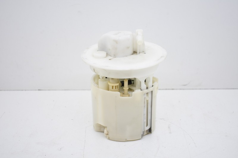 04-08 Mazda RX8 Fuel Pump Assembly OEM KW15
