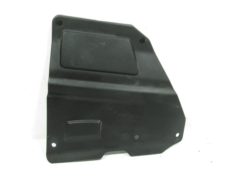 15-19 Land Rover Discovery Sport 2018 2.0L Engine Compartment Battery Box Cover|