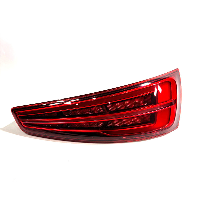 📌 2016-2018 AUDI Q3 RIGHT OUTER TAILLIGHT STOP BRAKE LAMP 8U0945094AB PASS OEM