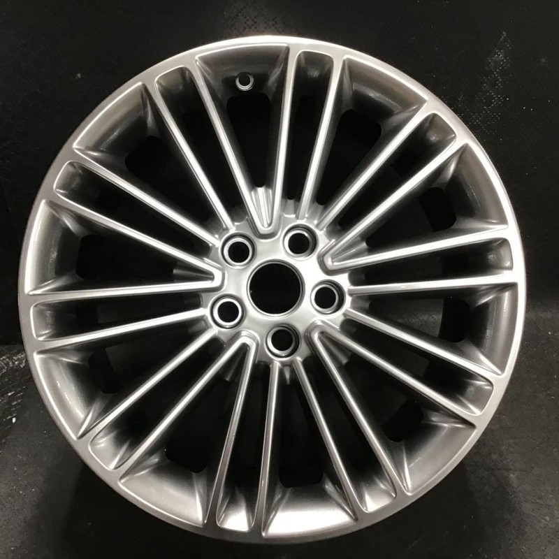 2013-2016 Ford Fusion 3960 A Refurbished Wheel 18 x 8 20 Spoke Rim Hyper Silver