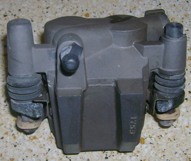 2001 Kawasaki EX250 EX 250 Ninja Rear Disk Brake Caliper I7