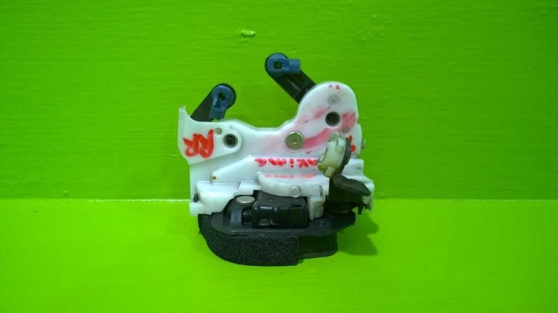 89 90 91 92 93 94 NISSAN MAXIMA PASSENGER RIGHT REAR DOOR LOCK LATCH OEM 2753-57