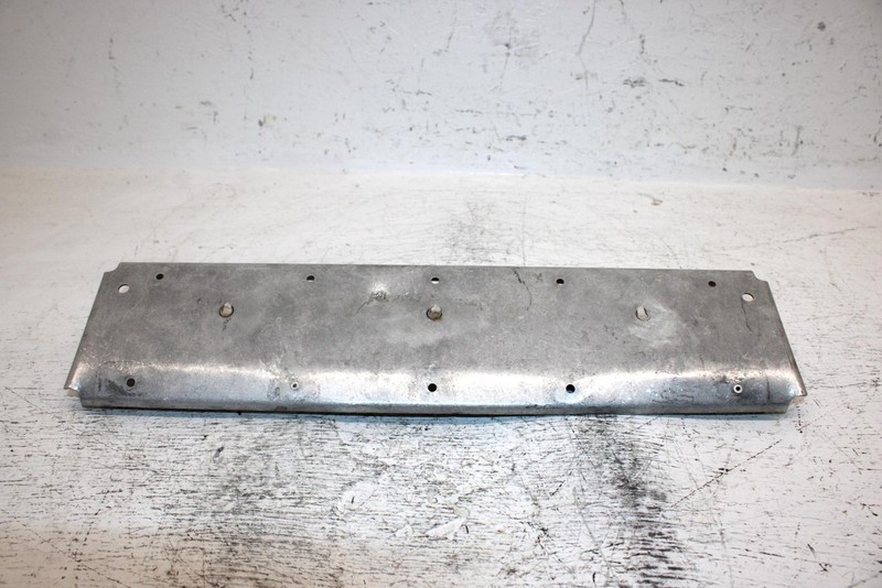 1995 Yamaha Vmax 600 Oem Rear Tunnel Bracket SY11
