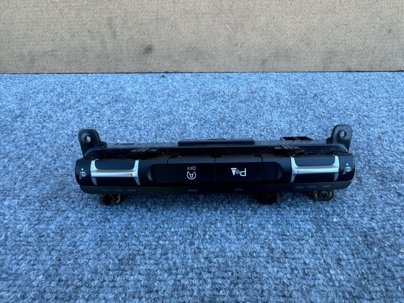 KIA STINGER 2018-2021 OEM CONSOLE SEAT HEAT PDC SENSOR TRACTION SWITCH PANEL ASY