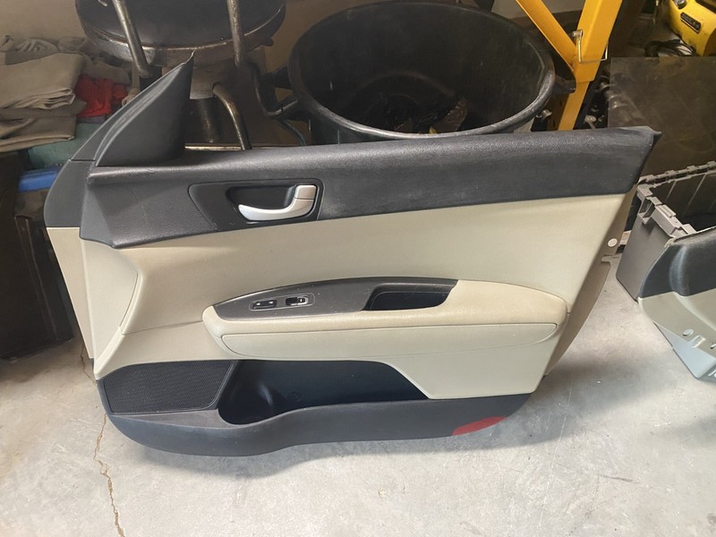 2016 Kia Optima LX Right Front Door Panel OEM 82302-D5150BW9