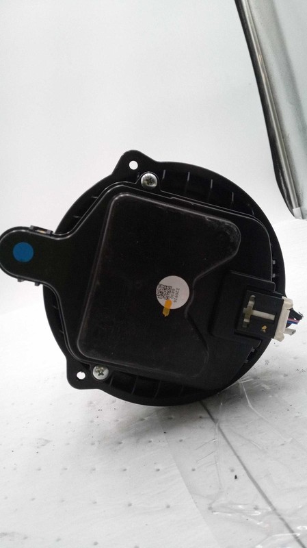 2023 Hyundai Sonata HVAC Blower Motor OEM 97113L5000 35K Miles Silver