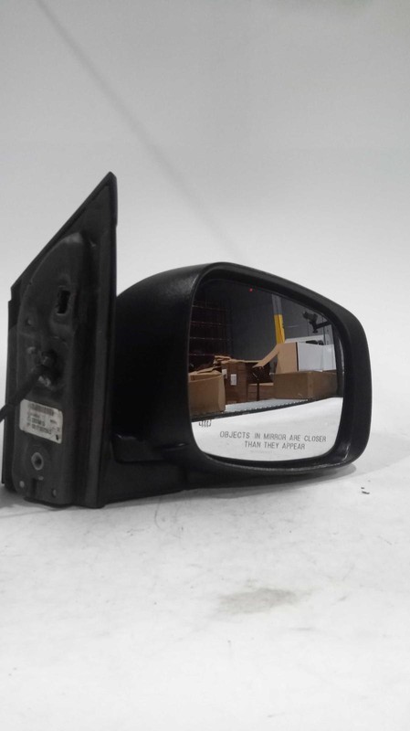 2014 Chrysler Town & Country Right Door Mirror Assembly - White - 188K Miles