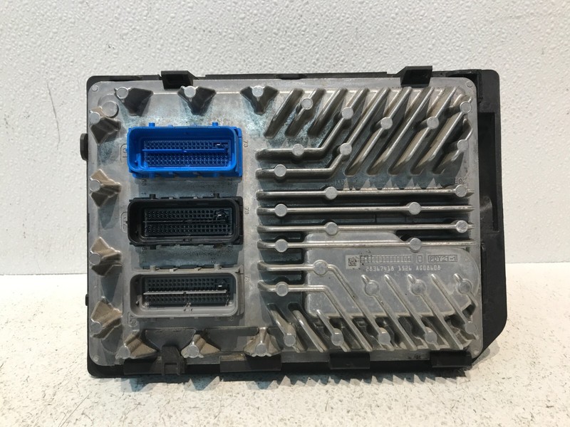 2017 Cadillac Escalade ENGINE COMPUTER ECU CONTROL MODULE OEM 23283540