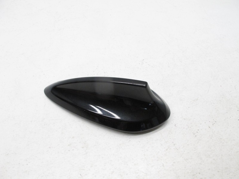 12-21 BMW F30 328i M3 430i M4 228i REAR ROOF SHARK SATELLITE RADIO ANTENNA 03052