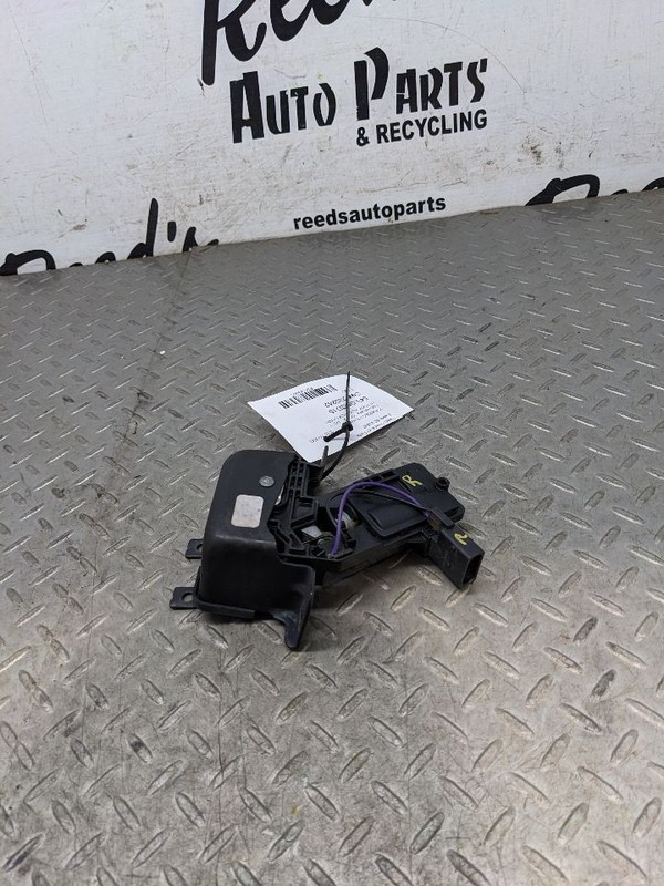 2015 - 2020 CHEVROLET TAHOE TAILGATE WINDOW GLASS POWER LOCK LATCH ACTUA 1183665