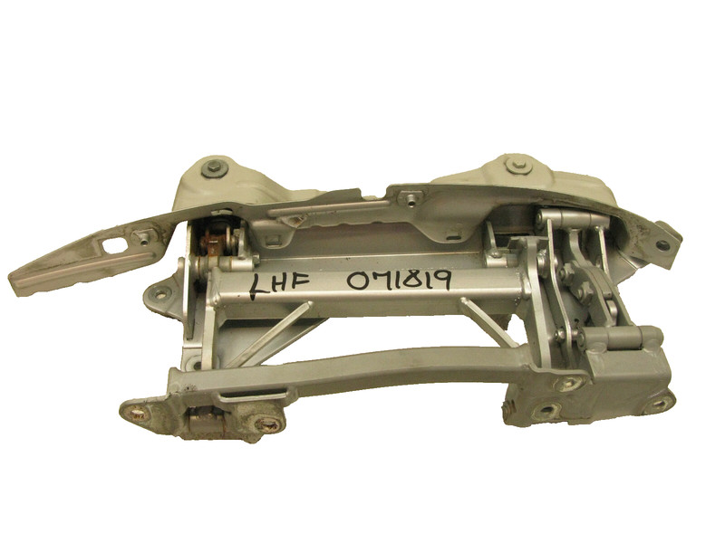 00-06 MERCEDES W215 CL55 CL600 CL500 CL65 DRIVER LEFT DOOR HINGE 071819