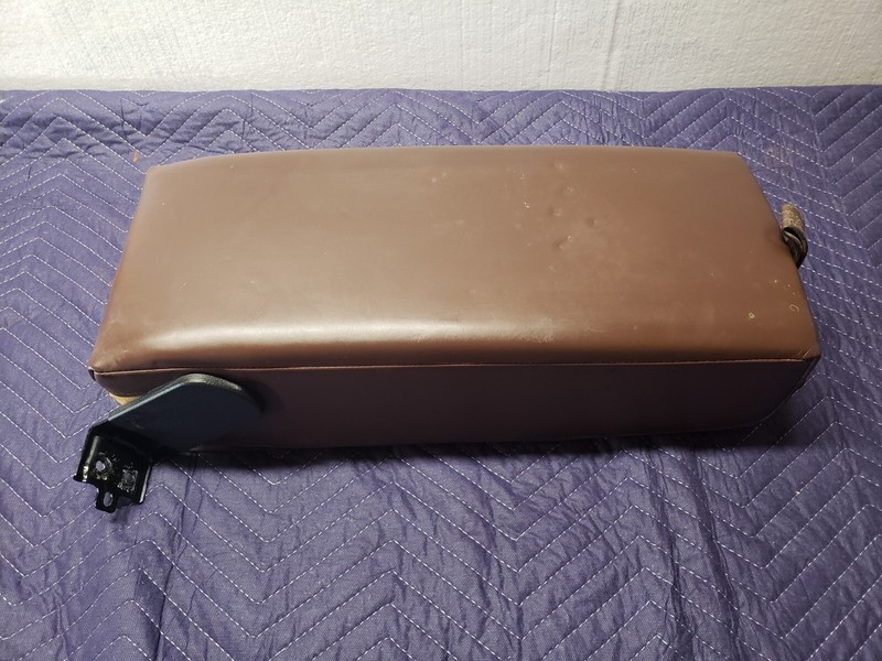 11-12 Hyundai Genesis Sedan Rear Seat Armrest Cupholder w/ Access Cover OEM E P