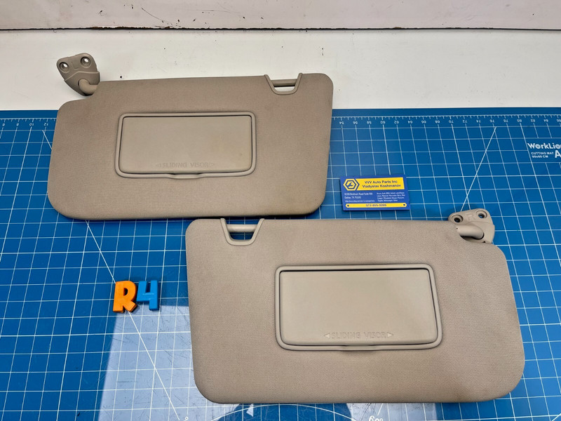 18-19 Nissan Rogue T32 SUN VISOR PAIR LEFT RIGHT SET OEM