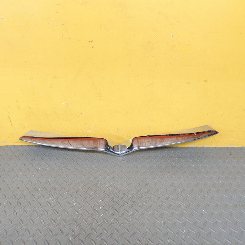2016-2020 TESLA MODEL X UPPER GRILLE BRIGHT CHROME TRIM OEM 1047022-00-D
