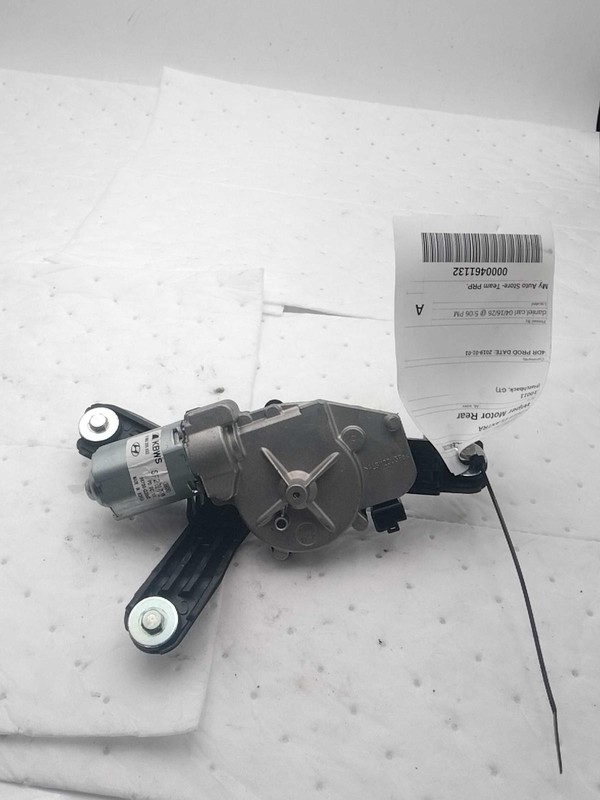 Used Back Glass Wiper Motor fits: 2019 Hyundai Elantra Hatchback GT Grade A