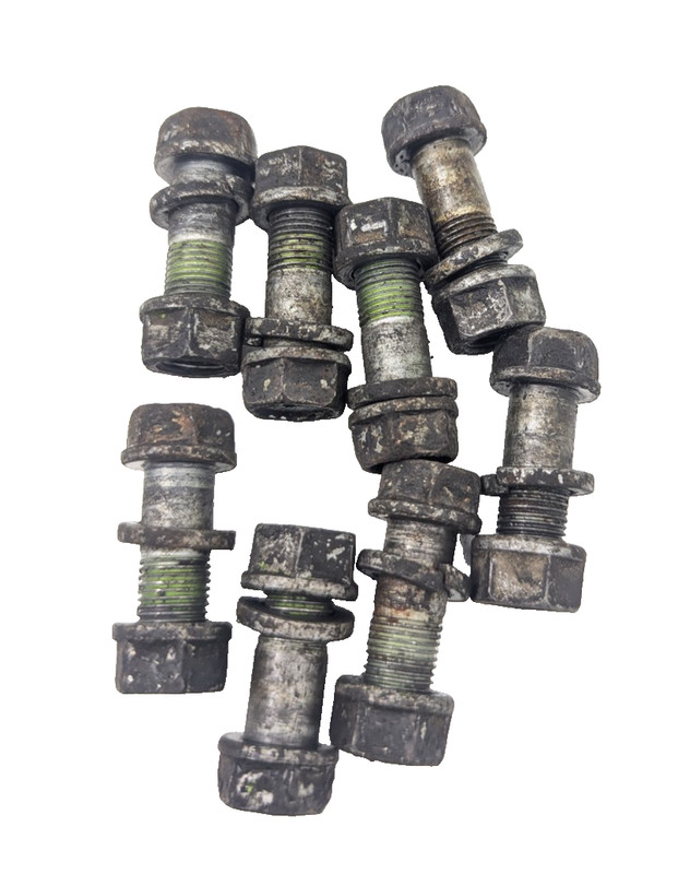 Rear Drive Shaft 4WD 6 Cylinder 88-95 4 RUNNER BOLTS SET OEM