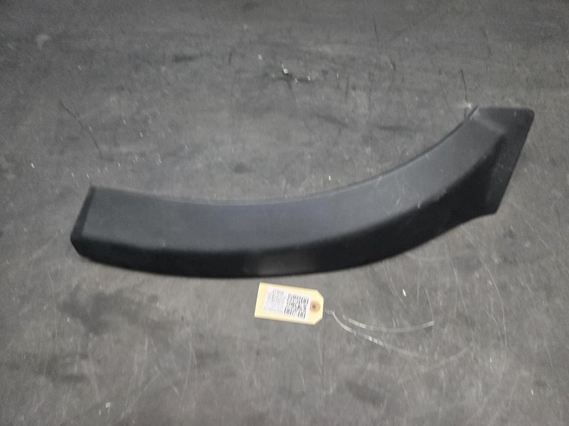 Rear Right Wheel Arch Flare Molding 2018 Range Rover Velar J8A2-28370-AD 19-22