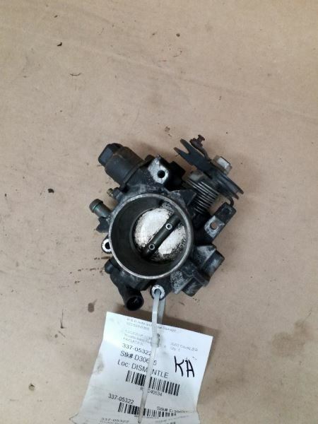 Throttle Body Throttle Valve 2.2L VIN 4 8th Digit Fits 00-02 CAVALIER 240534