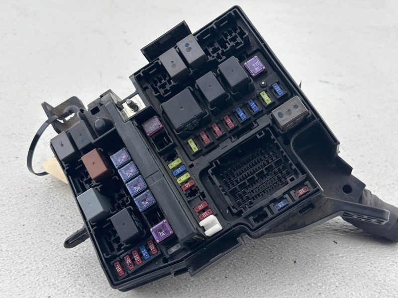 2011 - 2013 KIA OPTIMA ENGINE FUSE BOX RELAY MODULE EFB 91950-2T870 OEM