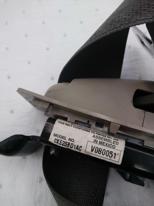 2005 Jeep Grand Cherokee Tan Seat Belt OEM Driver Side 62000 Miles