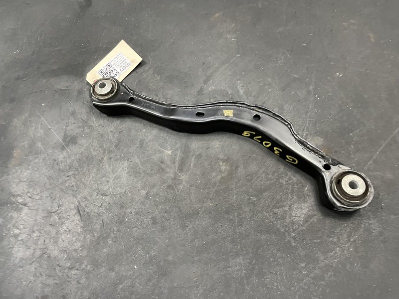 Rear Left Trailing Upper Control Arm 2020 GMC Acadia 84199653 2017 2018 - 2023