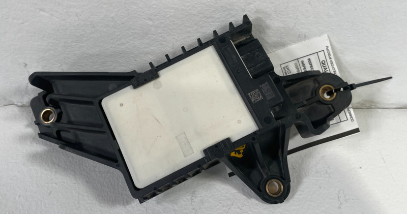2019-2021 ACURA RDX REAR RIGHT SIDE BLIND SPOT MONITOR SENSOR W/ COVER # 105532
