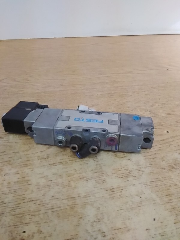 Festo MFH-5/3-E-1/8-B Pneumatic Valve