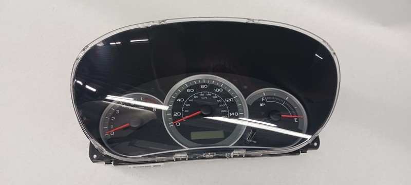 2011 SUBARU IMPREZA Speedometer cluster 2.5L (manual trans) 86k miles OEM 11