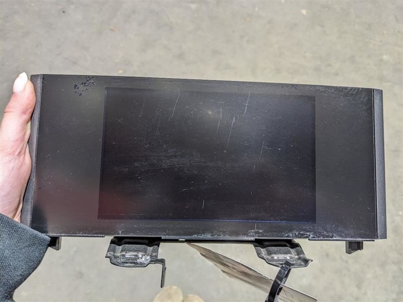Info-GPS-TV Screen Center Dash Mounted Fits 15-17 LEXUS RC F 1144638