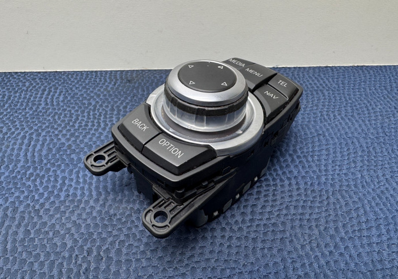 OEM BMW F10 F25 F30 X3 iDrive Media Switch Controller Mouse Joystick CIC 9267955