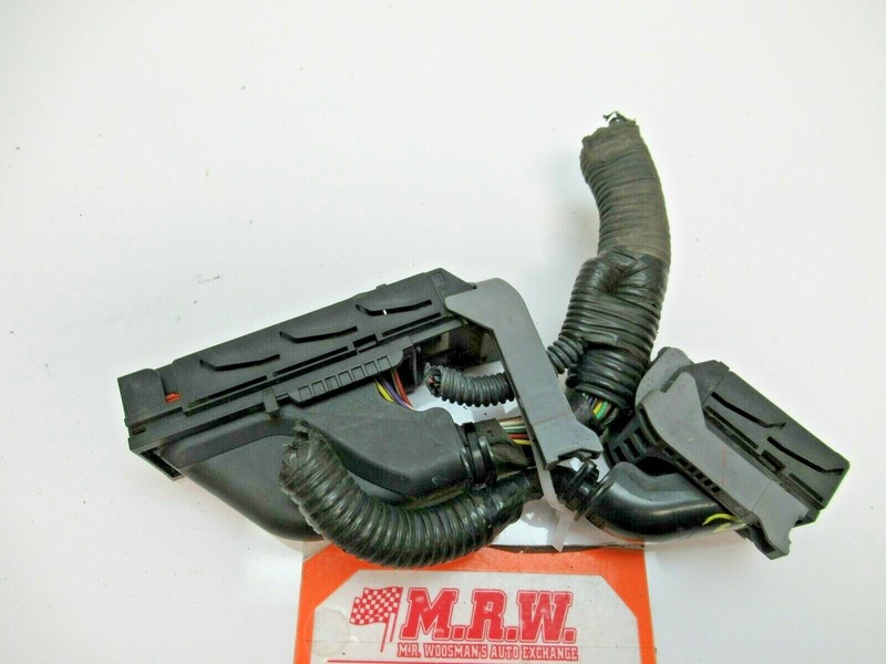WIRE PLUG CONNECTOR OFF ENGINE COMPUTER CONTROL MODULE 89661-12D40 10 SCION XB