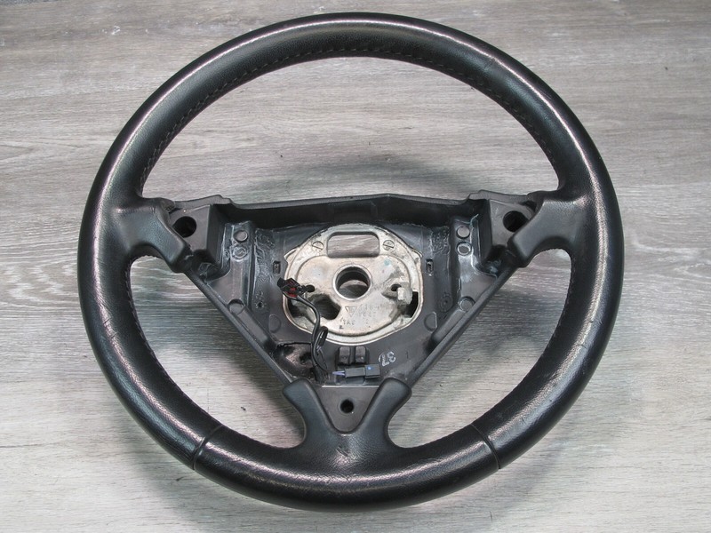 2008-2010 PORSCHE CAYENNE 957 GTS FRONT LEFT LEATHER 3 SPOKE STEERING BLACK