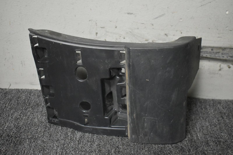 2013-2017 RANGE ROVER L405 MUD GUARD RIGHT SIDE FACTORY OEM