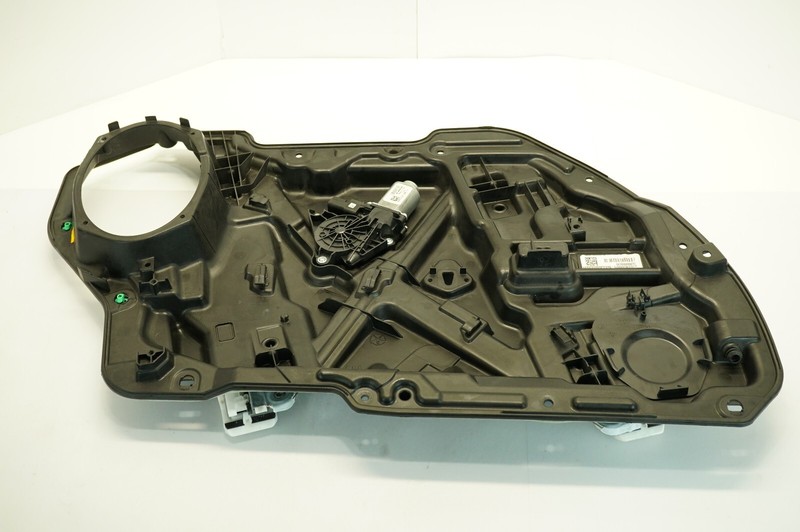 🔅2011-2023 DODGE OEM. FRONT LEFT DOOR WINDOW REGULATOR CARRIER PLATE