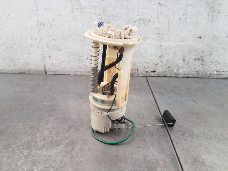 2005 Jeep Wrangler TJ Rubicon 4x4 Fuel Pump / Sending Unit #5144 H4