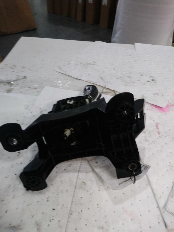 2023 MAZDA CX-50 Automatic Transmission Shift Lever Assembly OEM 37K Miles